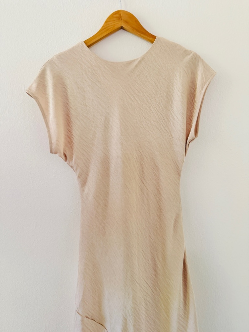NWT Abercrombie & Fitch Crinkle Satin Maxi Dress - Cream Tan Beige - Picture 6 of 9
